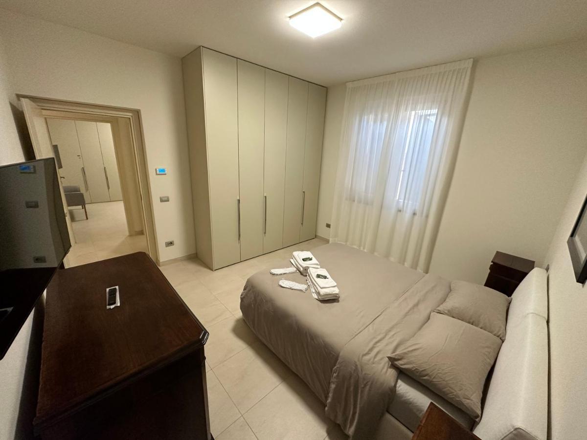 Apartament Casavale Elegante Residenza 108 Mq Max 7 Persone Piacenza Zewnętrze zdjęcie