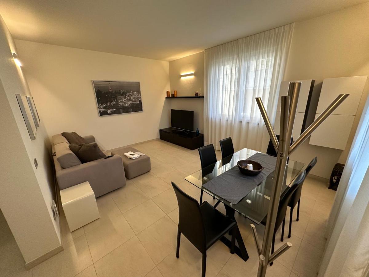 Apartament Casavale Elegante Residenza 108 Mq Max 7 Persone Piacenza Zewnętrze zdjęcie