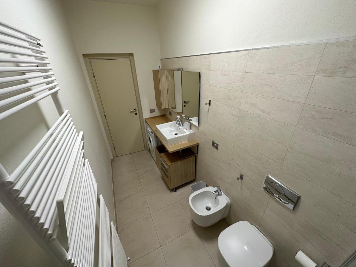 Apartament Casavale Elegante Residenza 108 Mq Max 7 Persone Piacenza Zewnętrze zdjęcie