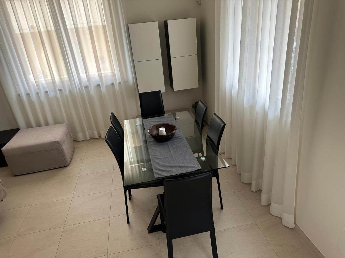 Apartament Casavale Elegante Residenza 108 Mq Max 7 Persone Piacenza Zewnętrze zdjęcie